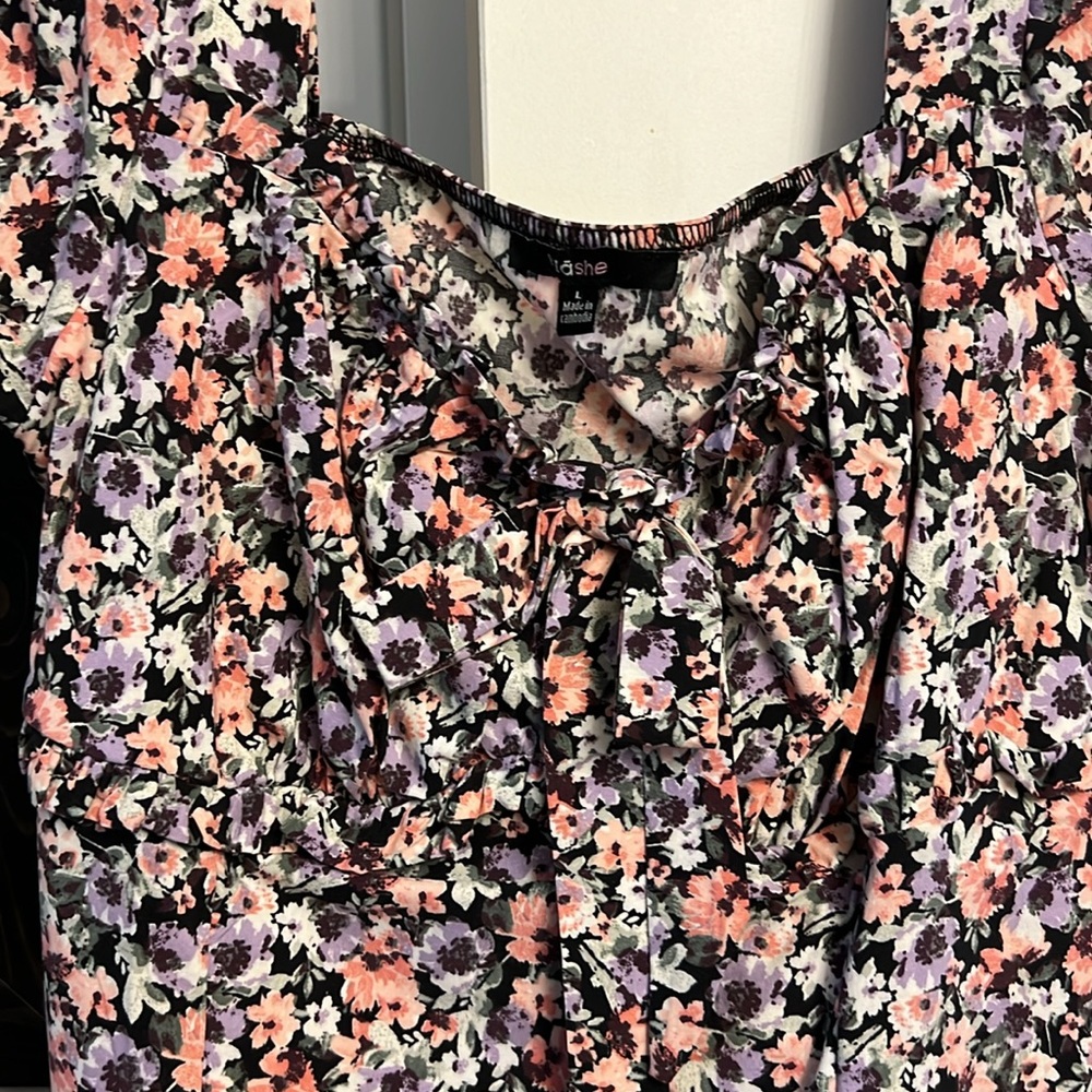 Floral Dress - Picture 4 of 7